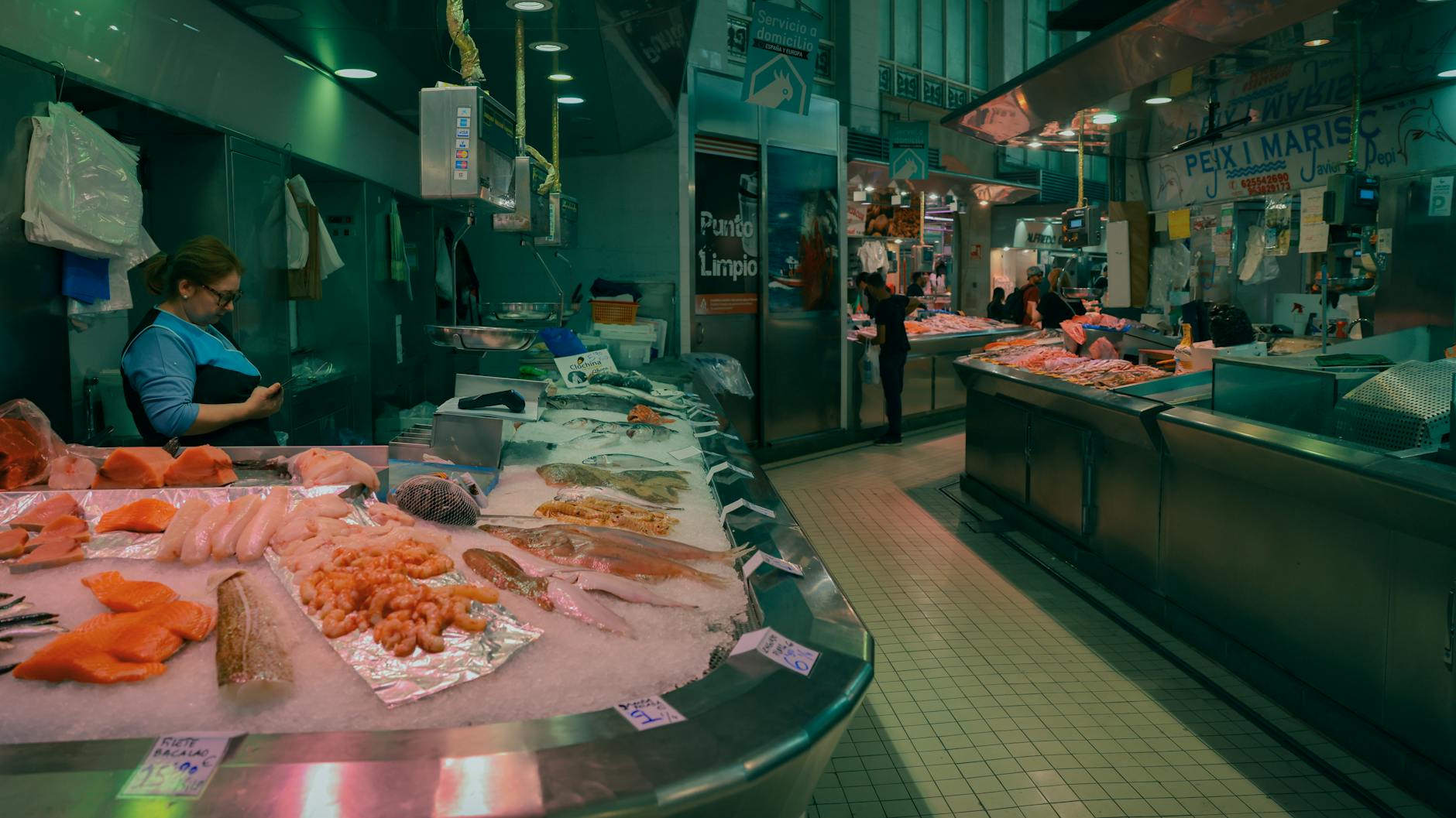 Eat Like a Local in Southern Europe by Shopping Where They Shop